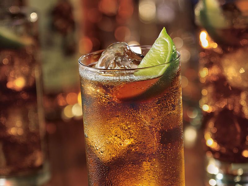 Chivas Cola