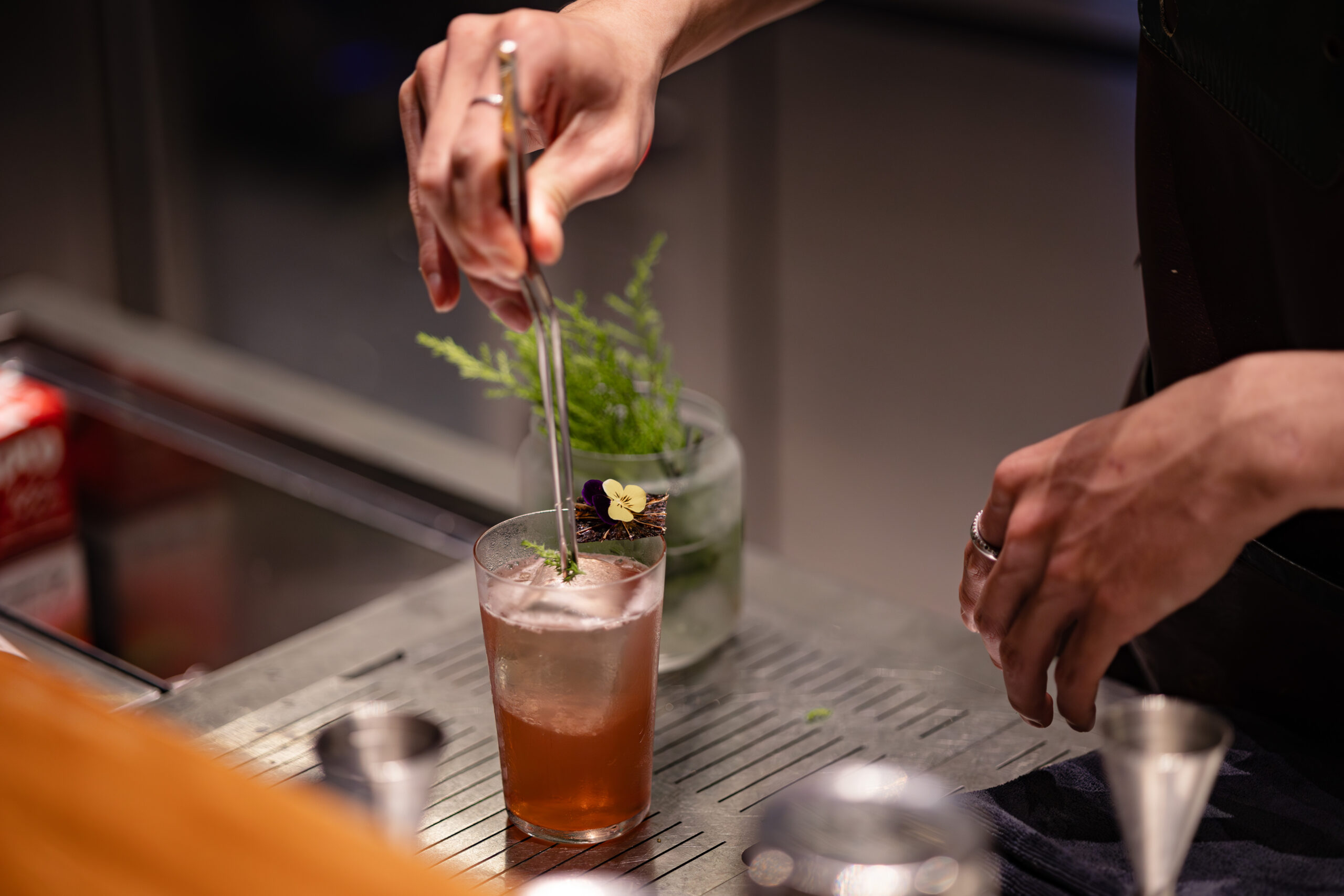 Gemination Eatery & Bar - cocktail bar cực chill tại Đà Lạt